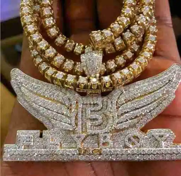 "N14m No Be Small Thing O" - Kiss Daniel